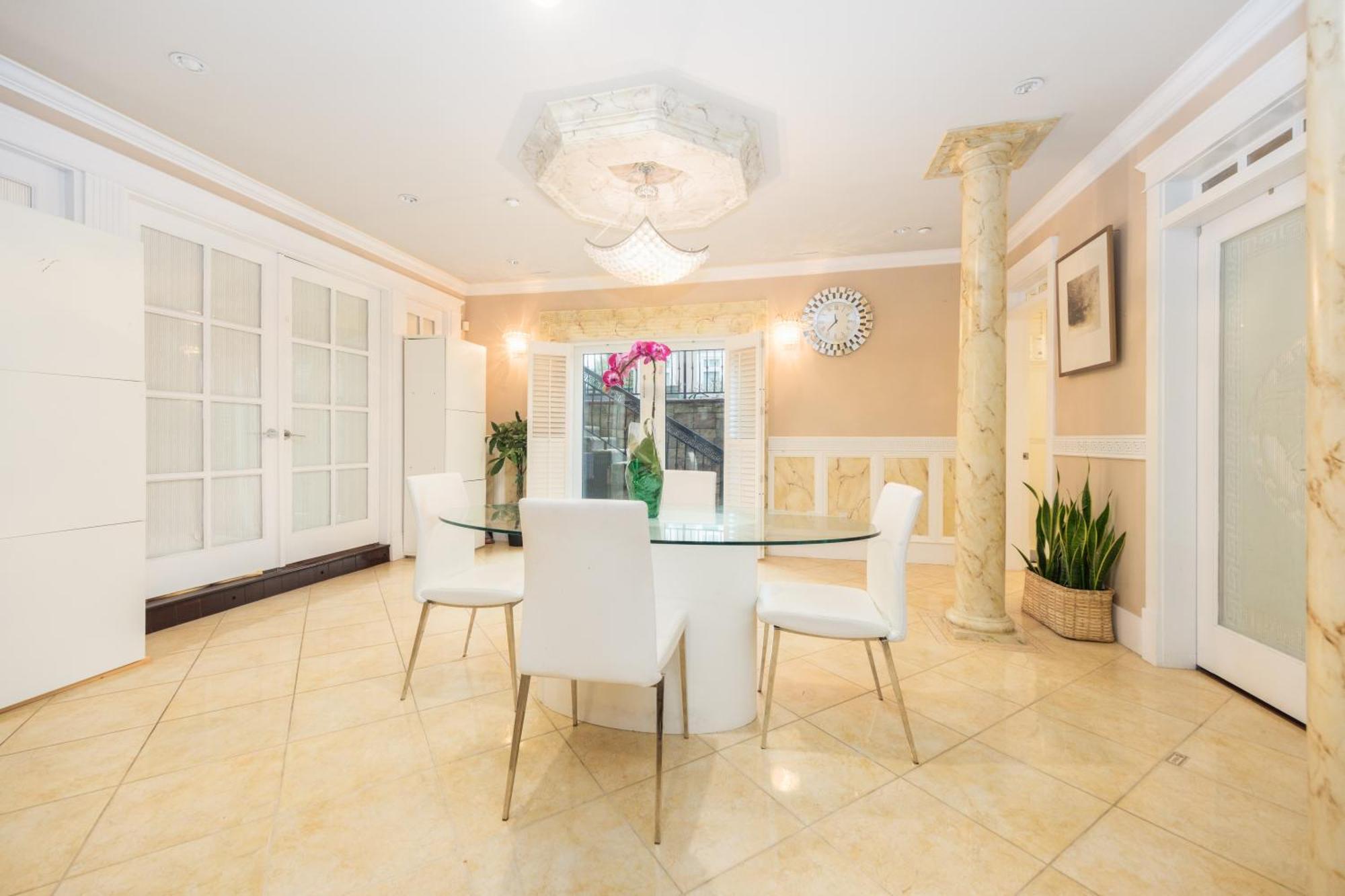 Oakridge Luxury Homestay Vancouver Esterno foto